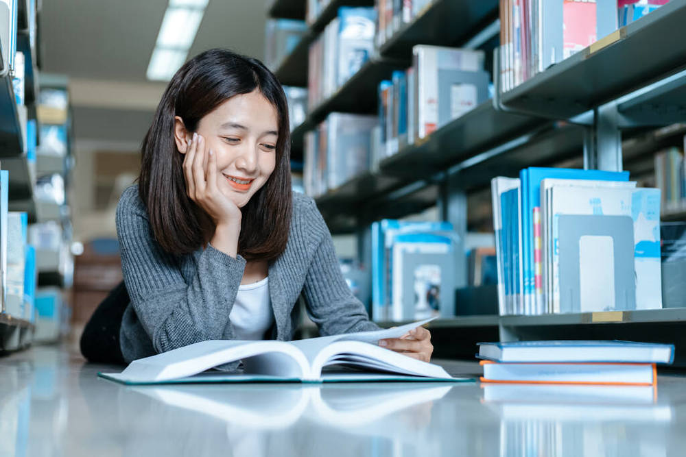 大学生国家助学金申请理由200字左右(三篇)